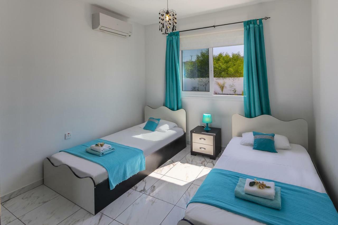 Protaras Villa Hollywood Exteriör bild