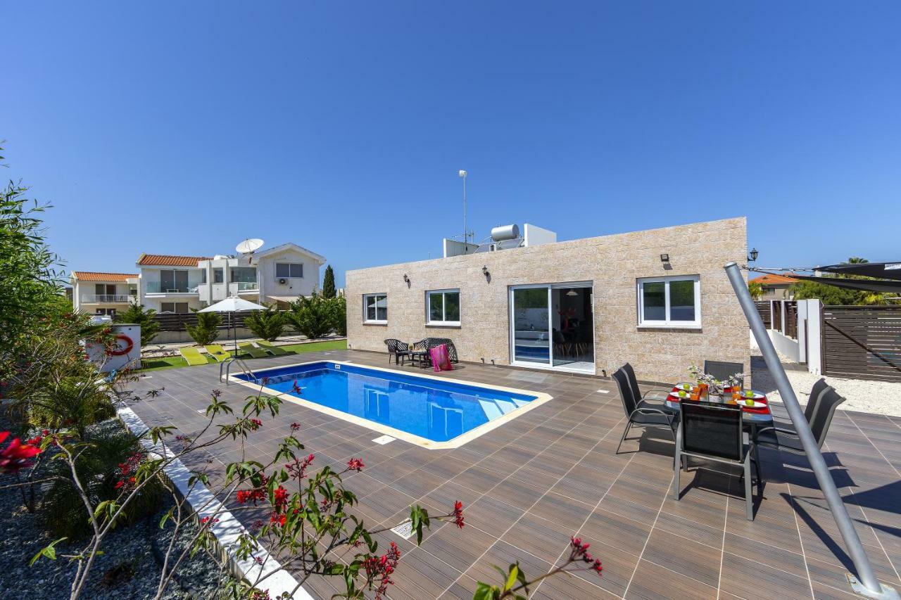 Protaras Villa Hollywood Exteriör bild