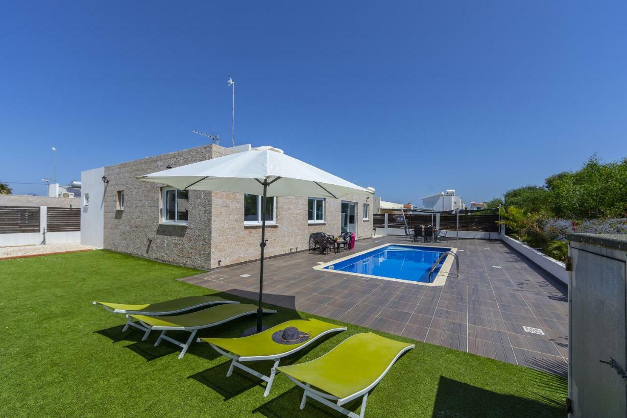 Protaras Villa Hollywood Exteriör bild