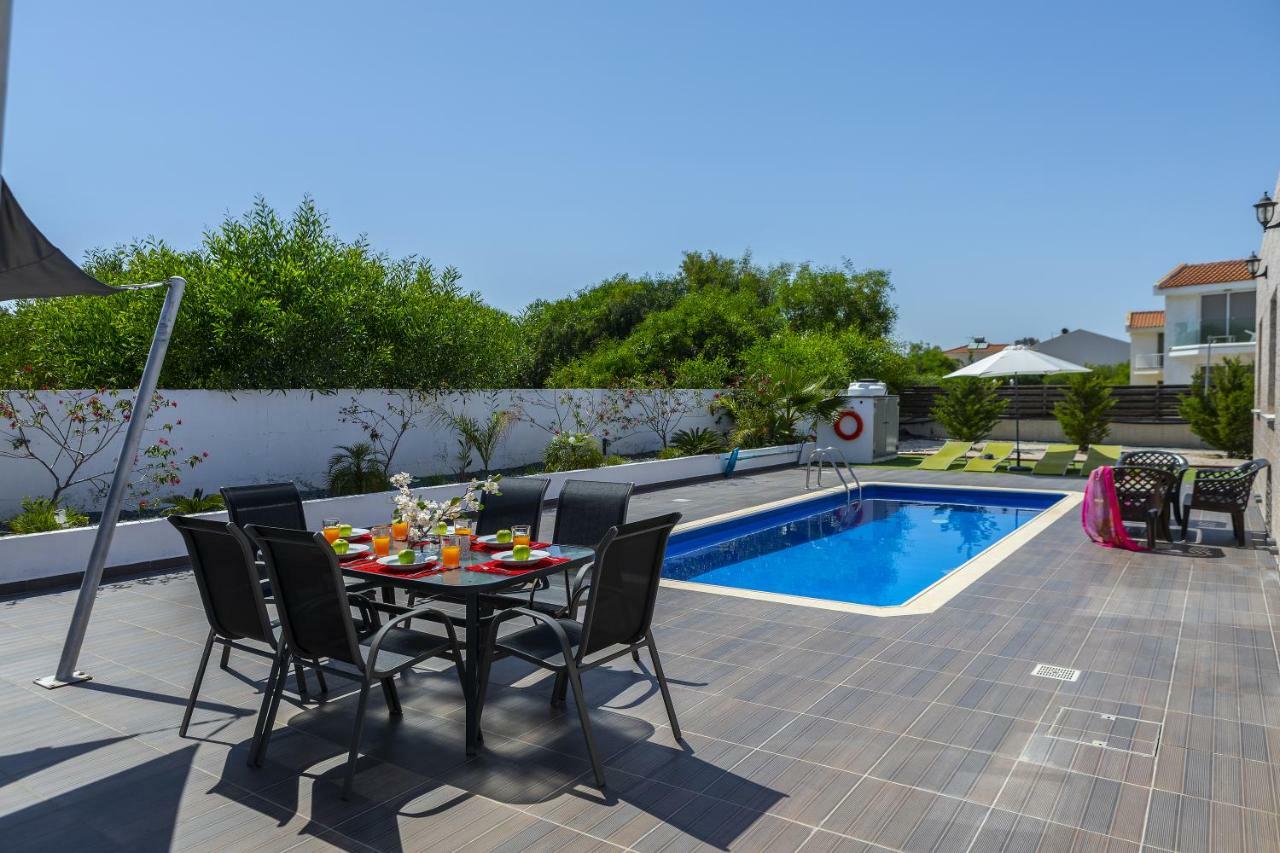 Protaras Villa Hollywood Exteriör bild